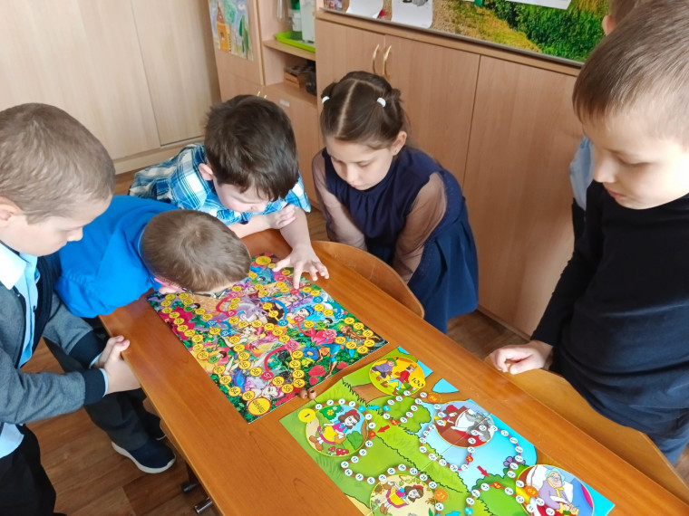 ПОЗНАВАТЕЛЬНЫЕ КАНИКУЛЫ.